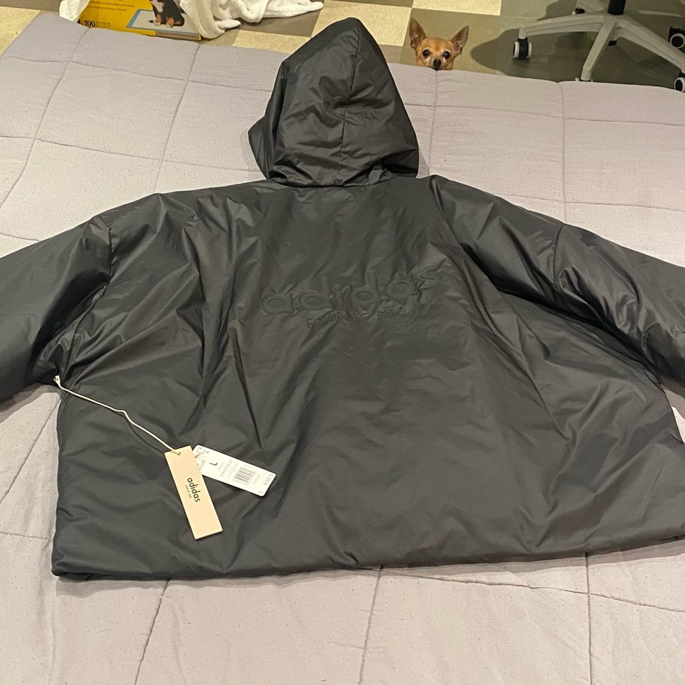 Adidas x fear of god essentials puffer jacket black size large. Unused